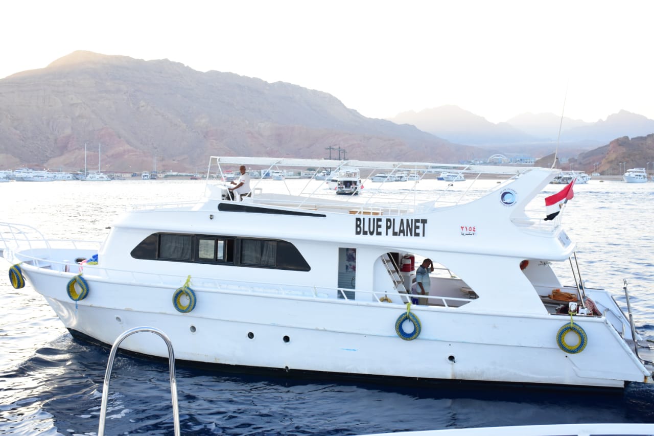 PRIVATE BOAT TO TIRAN ISLAND SHARM EL SHEIKH